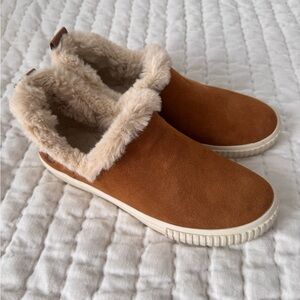 Timberland Skyla Rust Suede Sneakers with Cream Faux Fur Lining